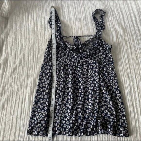 Zoey blue and white floral Cami Tank Top XS 5 FOR $25 💵 💲 - Picture 7 of 10